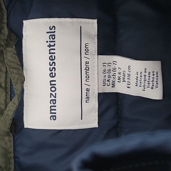 Amazon Essentials Boy's  Lightweight Puffer Jacket Size 6-7 - Picture 3 of 13